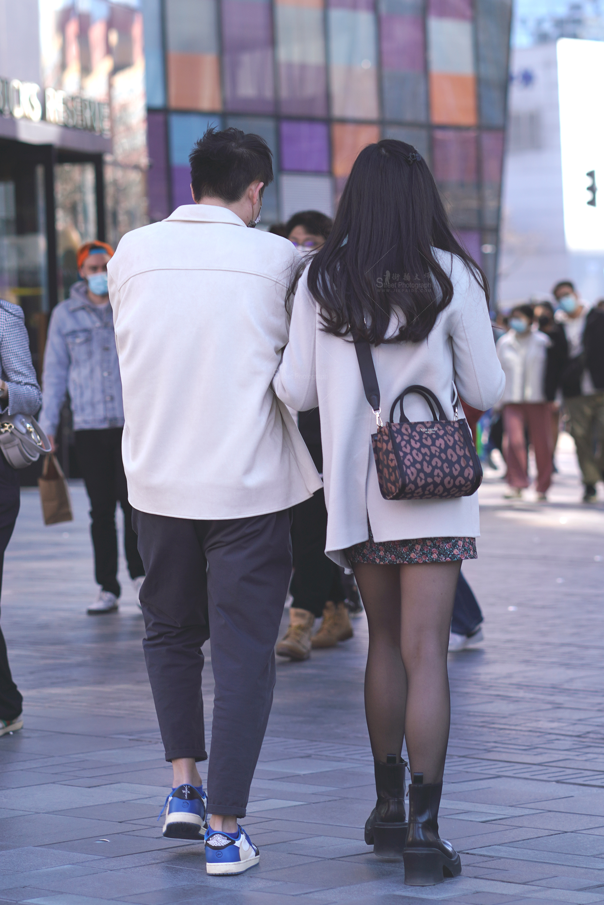高清原图｜户外实拍：女生，黑丝美腿，户外实拍高清实拍