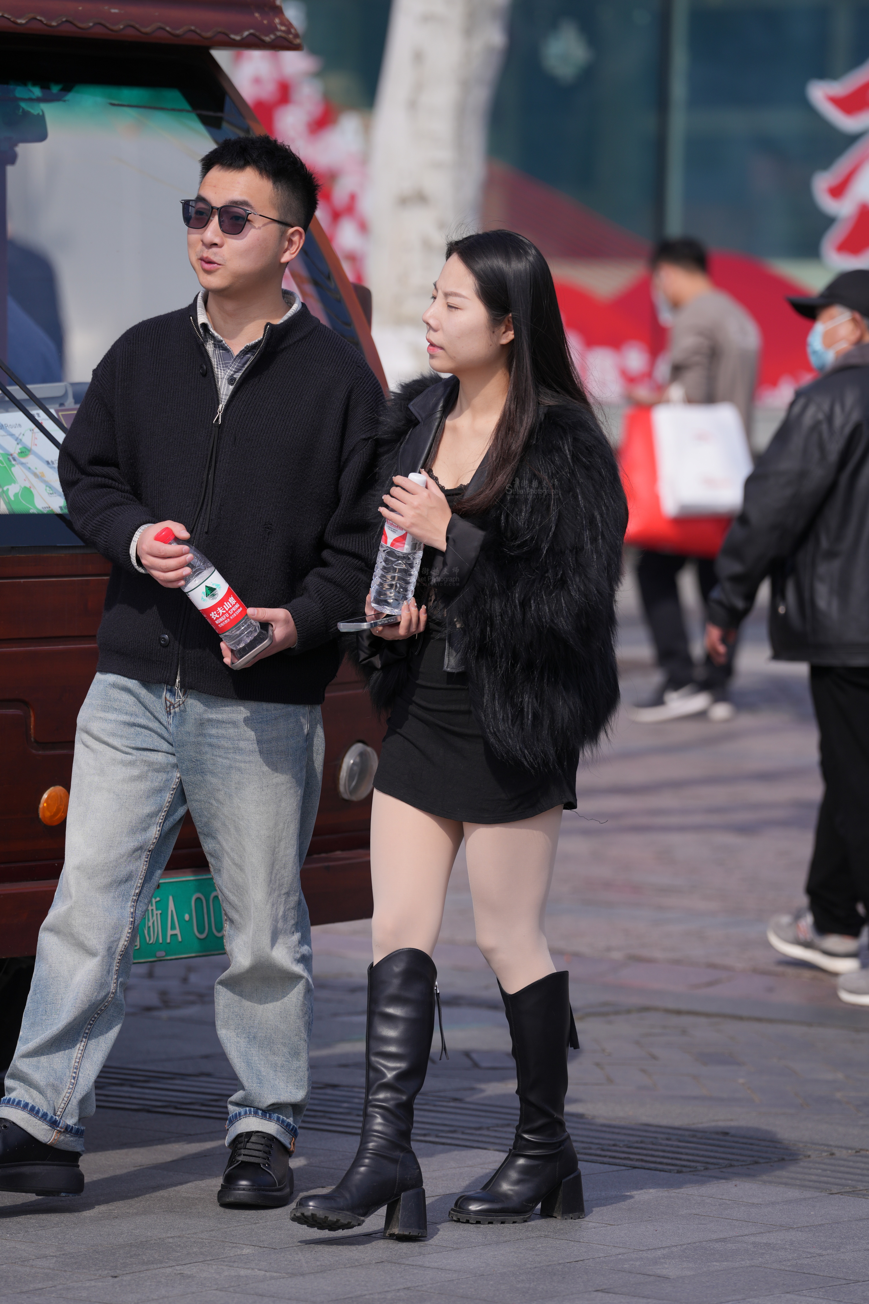 【丝工坊】2025.12.9坐车吗？ 实拍图集｜实拍精彩瞬间