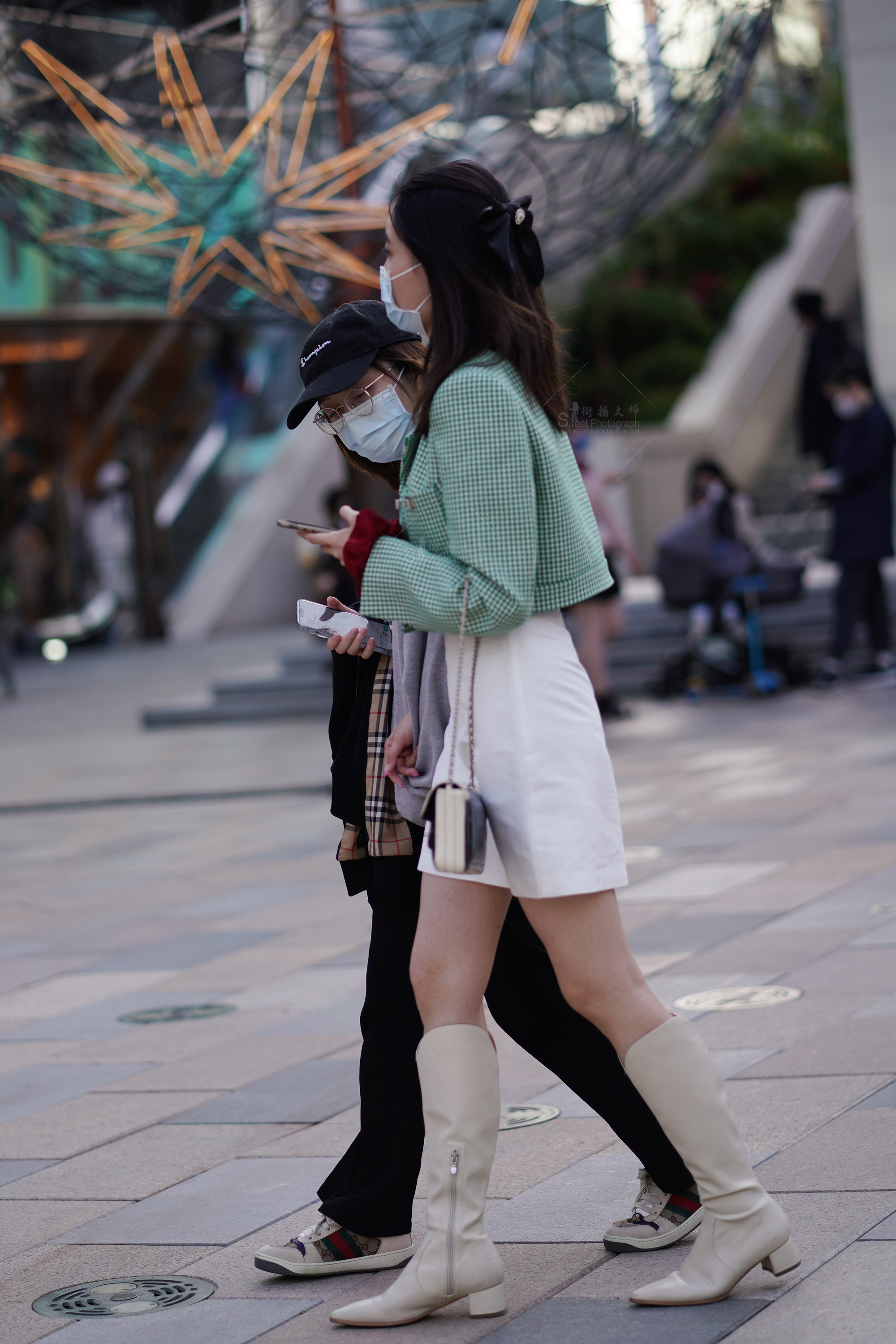 精选户外丝足美腿 · 定格女生美腿瞬间，高清实拍无水印