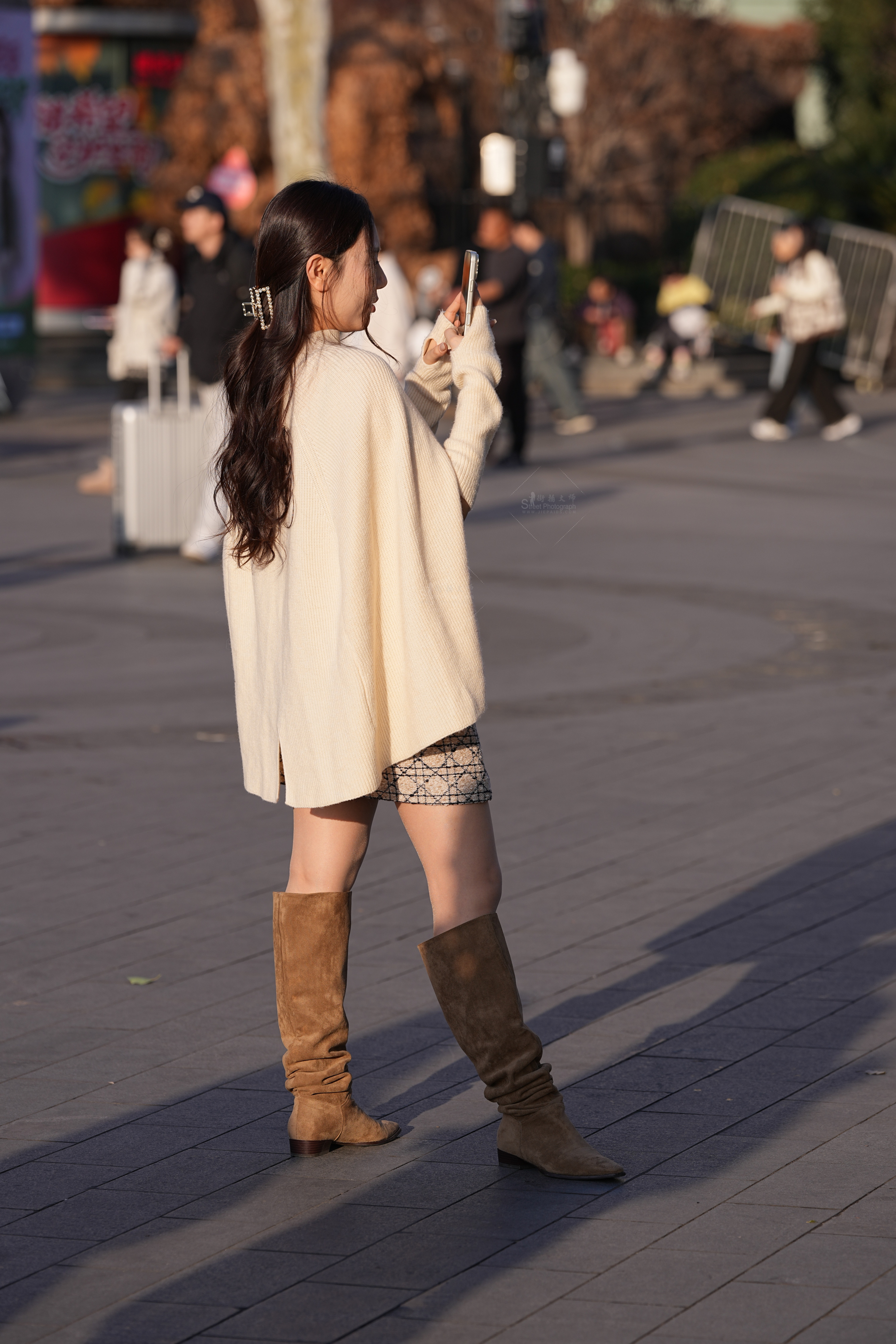 高清实拍｜街拍女生，肉丝，高清无码高清实拍
